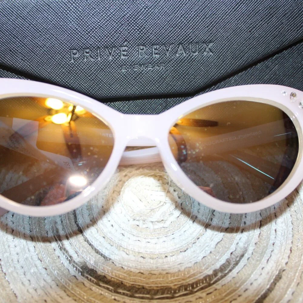 NWT Women's Prive Revaux cat eye sunglasses with bling RETRO, FABULOUS - Picture 9 of 10